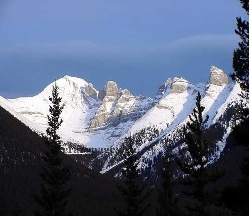 Panorama górska Canadian Rockies
